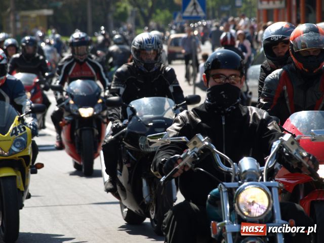 Zdjęcie w galerii na portalu naszraciborz.pl: Motorowa masa krytyczna wiadomości z regionu