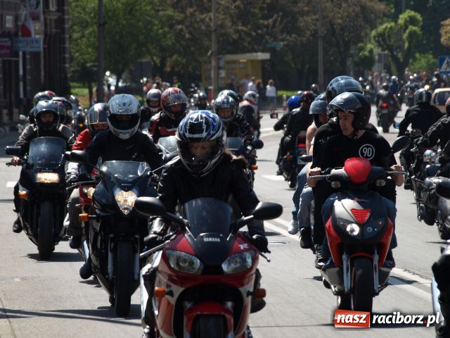 Zdjęcie w galerii na portalu naszraciborz.pl: Motorowa masa krytyczna wiadomości z regionu