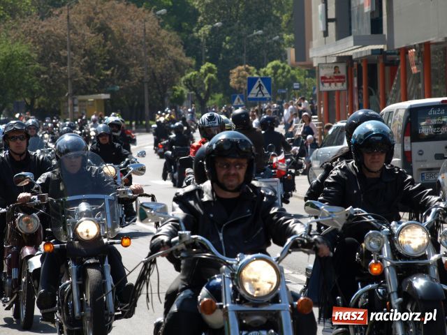 Zdjęcie w galerii na portalu naszraciborz.pl: Motorowa masa krytyczna wiadomości z regionu