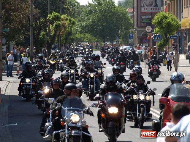 Zdjęcie w galerii na portalu naszraciborz.pl: Motorowa masa krytyczna wiadomości z regionu