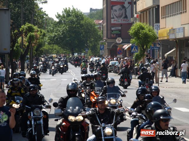 Zdjęcie w galerii na portalu naszraciborz.pl: Motorowa masa krytyczna wiadomości z regionu