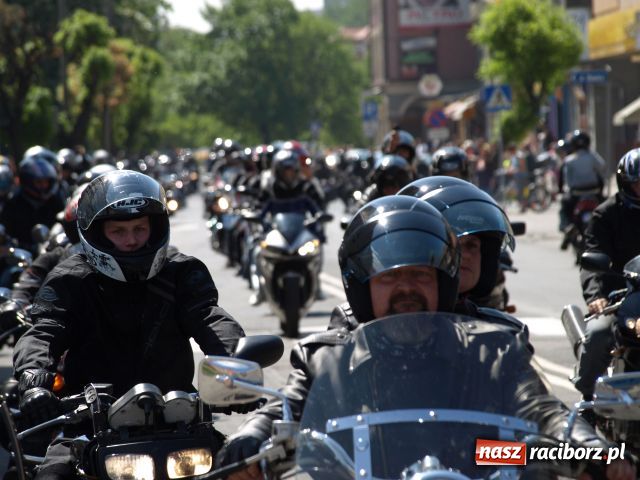 Zdjęcie w galerii na portalu naszraciborz.pl: Motorowa masa krytyczna wiadomości z regionu