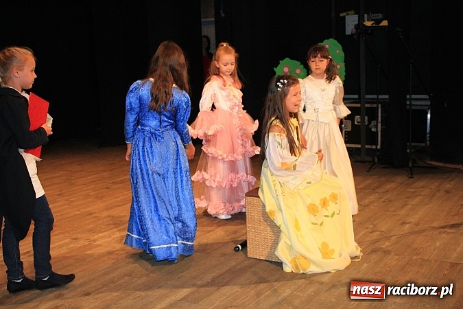 Zdjęcie w galerii na portalu naszraciborz.pl: Koncert młodych artystów w Strzesze wiadomości z regionu