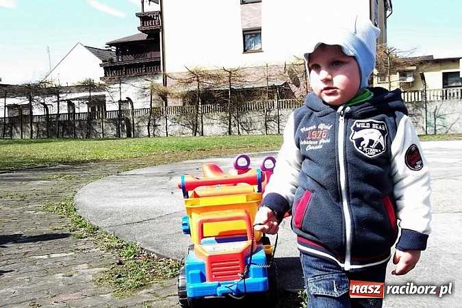 Zdjęcie w galerii na portalu naszraciborz.pl: Fiku-miku uczciło Dzień Mamy wiadomości z regionu