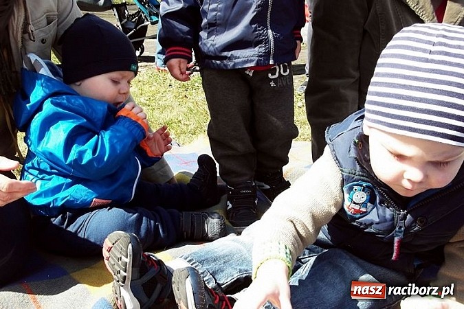 Zdjęcie w galerii na portalu naszraciborz.pl: Fiku-miku uczciło Dzień Mamy wiadomości z regionu