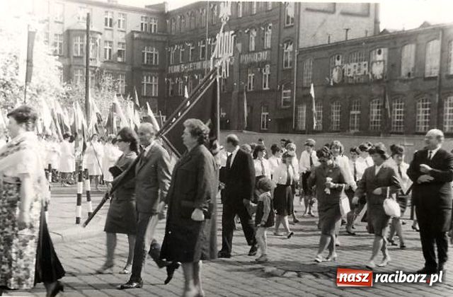 Zdjęcie w galerii na portalu naszraciborz.pl: Przepraszamy nieboszczkę Polskę Ludową wiadomości z regionu