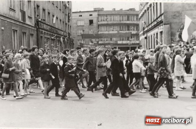 Zdjęcie w galerii na portalu naszraciborz.pl: Przepraszamy nieboszczkę Polskę Ludową wiadomości z regionu