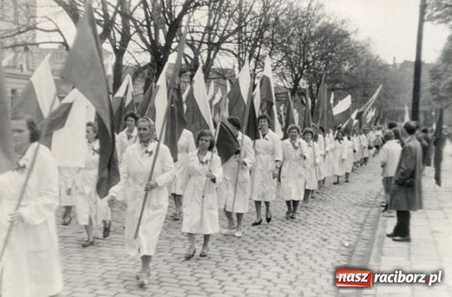 Zdjęcie w galerii na portalu naszraciborz.pl: Przepraszamy nieboszczkę Polskę Ludową wiadomości z regionu
