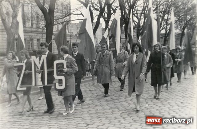 Zdjęcie w galerii na portalu naszraciborz.pl: Przepraszamy nieboszczkę Polskę Ludową wiadomości z regionu