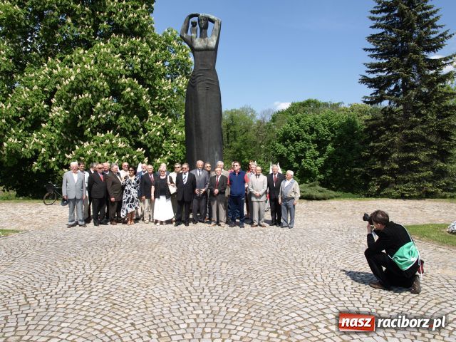 Zdjęcie w galerii na portalu naszraciborz.pl: Przepraszamy nieboszczkę Polskę Ludową wiadomości z regionu