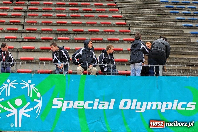 Zdjęcie w galerii na portalu naszraciborz.pl: Mityng Olimpiad Specjalnych 1. raz w Raciborzu wiadomości z regionu