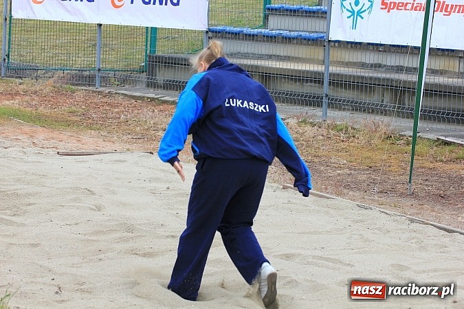 Zdjęcie w galerii na portalu naszraciborz.pl: Mityng Olimpiad Specjalnych 1. raz w Raciborzu wiadomości z regionu