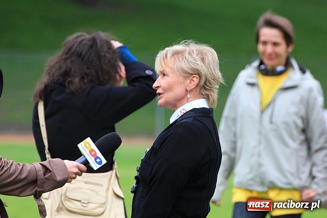 Zdjęcie w galerii na portalu naszraciborz.pl: Mityng Olimpiad Specjalnych 1. raz w Raciborzu wiadomości z regionu
