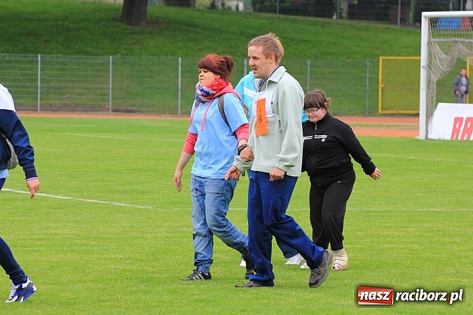 Zdjęcie w galerii na portalu naszraciborz.pl: Mityng Olimpiad Specjalnych 1. raz w Raciborzu wiadomości z regionu