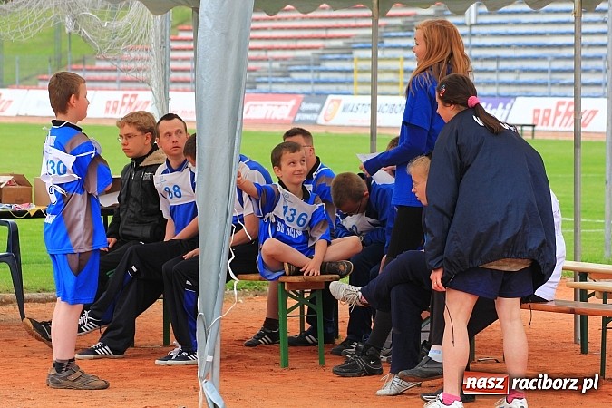 Zdjęcie w galerii na portalu naszraciborz.pl: Mityng Olimpiad Specjalnych 1. raz w Raciborzu wiadomości z regionu