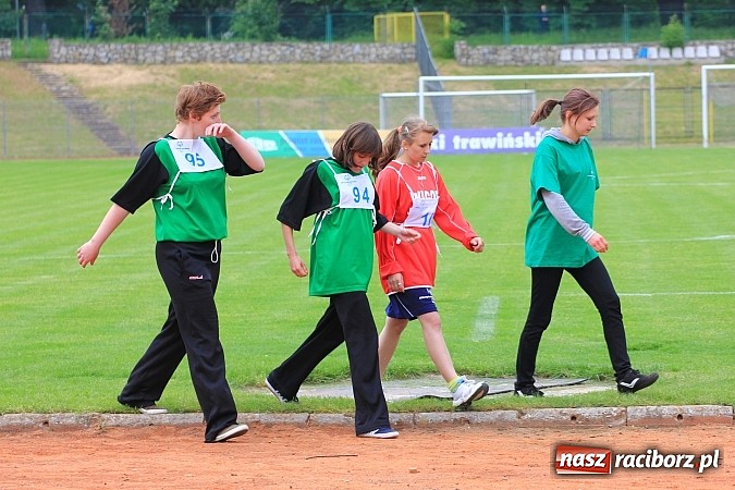 Zdjęcie w galerii na portalu naszraciborz.pl: Mityng Olimpiad Specjalnych 1. raz w Raciborzu wiadomości z regionu