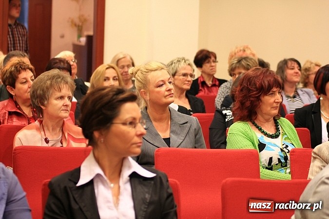 Zdjęcie w galerii na portalu naszraciborz.pl: Wojewódzki Dzień Bibliotekarza na zamku w Raciborzu wiadomości z regionu