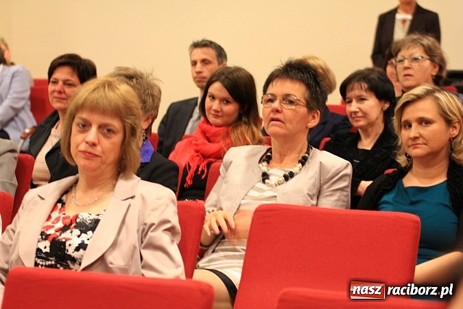 Zdjęcie w galerii na portalu naszraciborz.pl: Wojewódzki Dzień Bibliotekarza na zamku w Raciborzu wiadomości z regionu