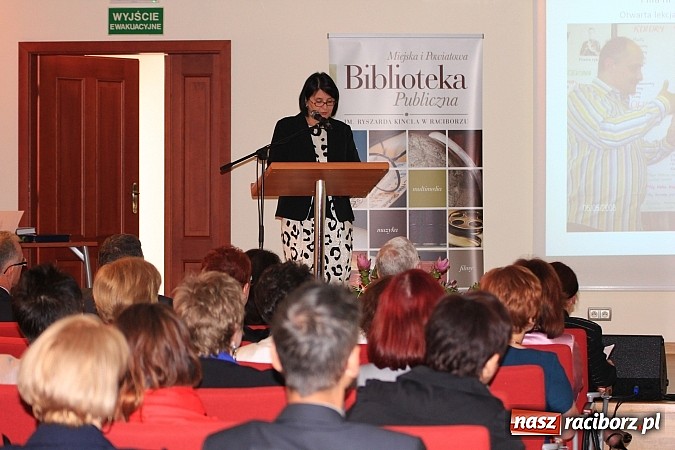 Zdjęcie w galerii na portalu naszraciborz.pl: Wojewódzki Dzień Bibliotekarza na zamku w Raciborzu wiadomości z regionu