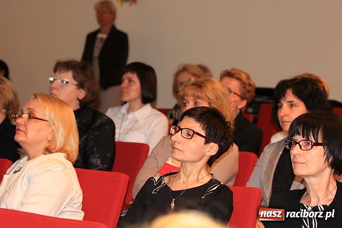 Zdjęcie w galerii na portalu naszraciborz.pl: Wojewódzki Dzień Bibliotekarza na zamku w Raciborzu wiadomości z regionu