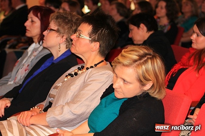 Zdjęcie w galerii na portalu naszraciborz.pl: Wojewódzki Dzień Bibliotekarza na zamku w Raciborzu wiadomości z regionu