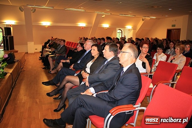 Zdjęcie w galerii na portalu naszraciborz.pl: Wojewódzki Dzień Bibliotekarza na zamku w Raciborzu wiadomości z regionu