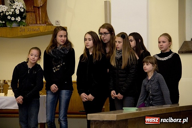 Zdjęcie w galerii na portalu naszraciborz.pl: Noc Kościołów w parafii św. Paschalisa na Płoni wiadomości z regionu