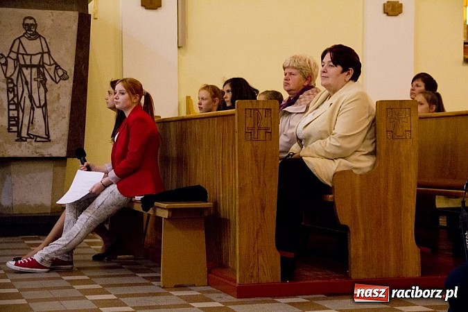 Zdjęcie w galerii na portalu naszraciborz.pl: Noc Kościołów w parafii św. Paschalisa na Płoni wiadomości z regionu