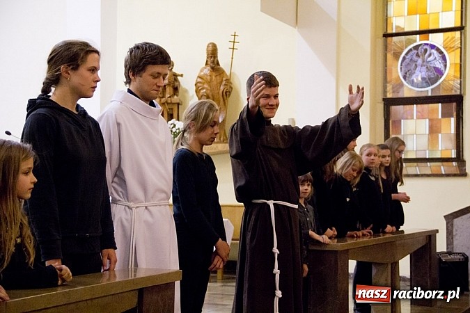 Zdjęcie w galerii na portalu naszraciborz.pl: Noc Kościołów w parafii św. Paschalisa na Płoni wiadomości z regionu