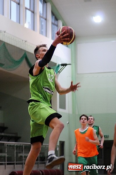 Zdjęcie w galerii na portalu naszraciborz.pl: Nie liczył się wynik, a dobra zabawa wiadomości z regionu