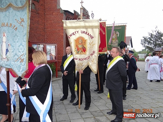 Zdjęcie w galerii na portalu naszraciborz.pl: W Borucinie zabrzmią nowe dzwony wiadomości z regionu
