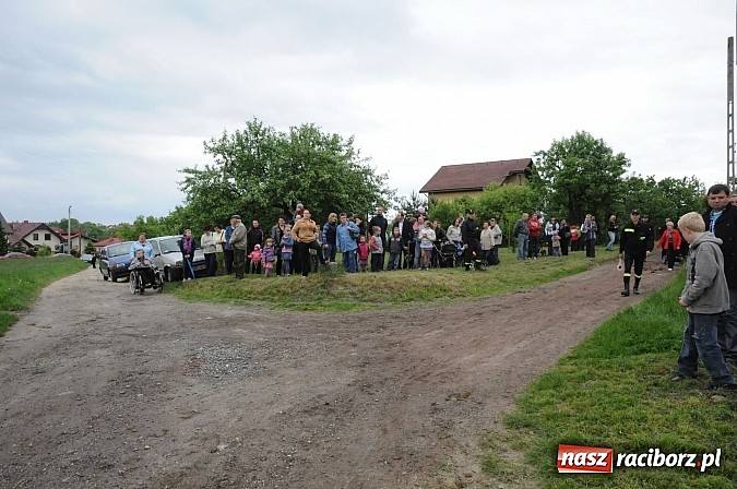 Zdjęcie w galerii na portalu naszraciborz.pl: Brzeska procesja ze świętym Urbanem. Dziękowali za łaski i prosili o urodzaj wiadomości z regionu