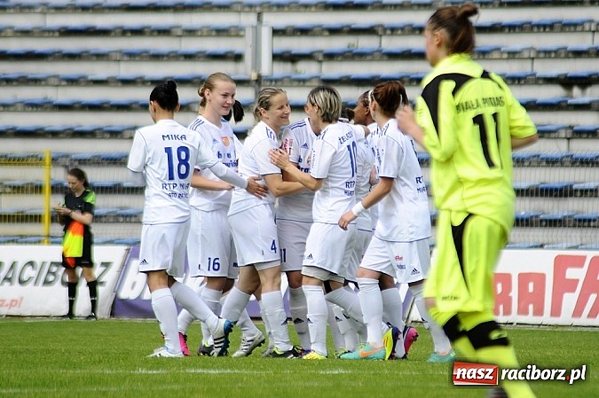 Zdjęcie w galerii na portalu naszraciborz.pl: RTP Unia Racibórz - Biała Podlaska: Skromna wygrana mistrzyń wiadomości z regionu