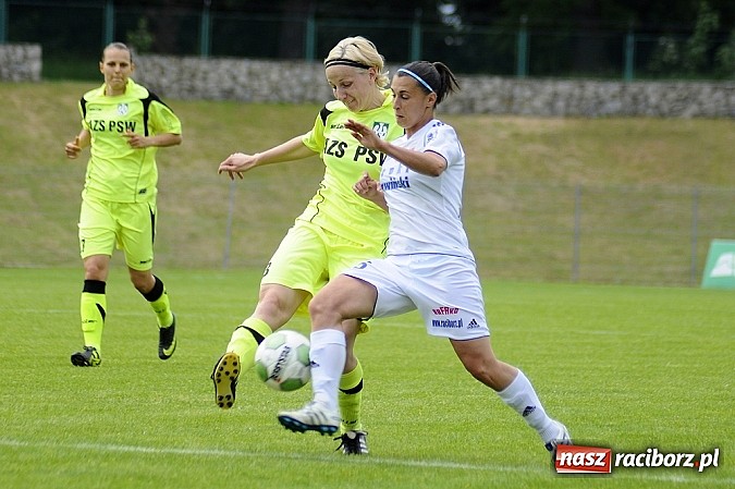 Zdjęcie w galerii na portalu naszraciborz.pl: RTP Unia Racibórz - Biała Podlaska: Skromna wygrana mistrzyń wiadomości z regionu