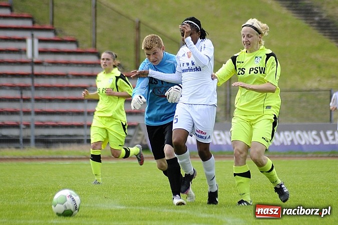 Zdjęcie w galerii na portalu naszraciborz.pl: RTP Unia Racibórz - Biała Podlaska: Skromna wygrana mistrzyń wiadomości z regionu