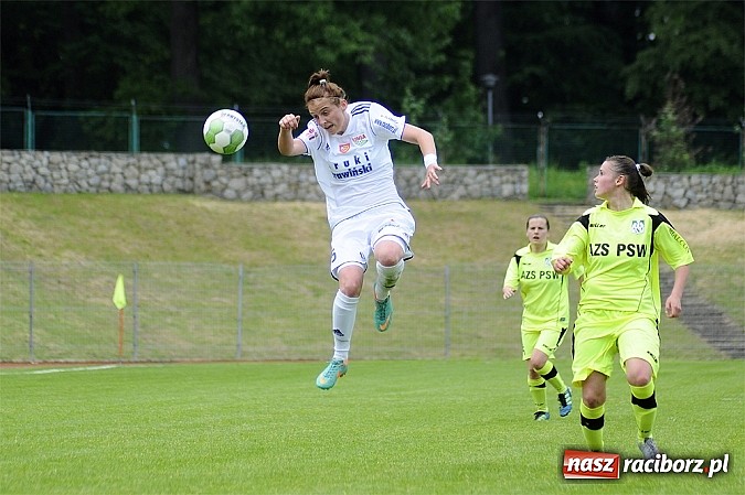 Zdjęcie w galerii na portalu naszraciborz.pl: RTP Unia Racibórz - Biała Podlaska: Skromna wygrana mistrzyń wiadomości z regionu