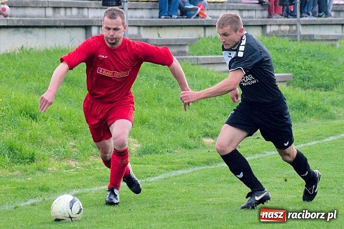 Zdjęcie w galerii na portalu naszraciborz.pl: Lokomotywa z Tuwima nie do zatrzymania wiadomości z regionu