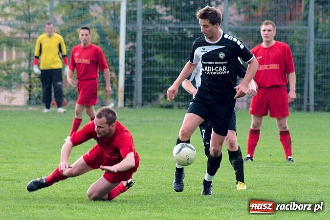 Zdjęcie w galerii na portalu naszraciborz.pl: Lokomotywa z Tuwima nie do zatrzymania wiadomości z regionu