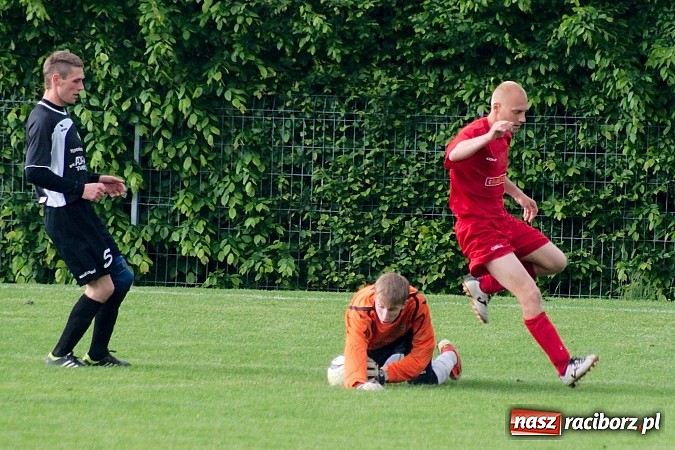 Zdjęcie w galerii na portalu naszraciborz.pl: Lokomotywa z Tuwima nie do zatrzymania wiadomości z regionu