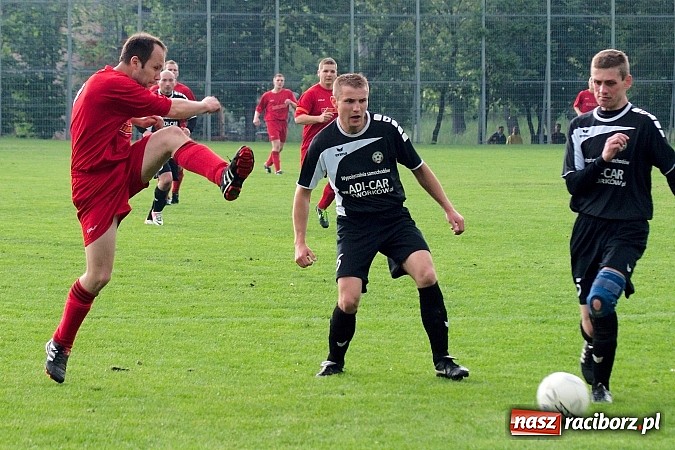 Zdjęcie w galerii na portalu naszraciborz.pl: Lokomotywa z Tuwima nie do zatrzymania wiadomości z regionu