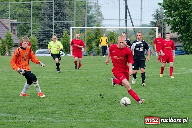 Zdjęcie w galerii na portalu naszraciborz.pl: Lokomotywa z Tuwima nie do zatrzymania wiadomości z regionu