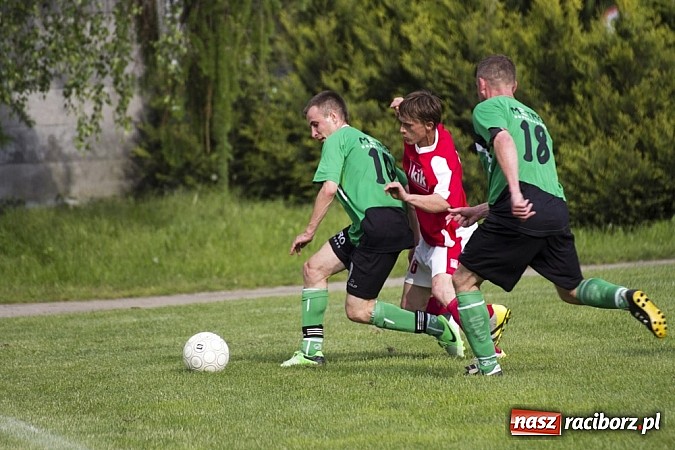 Zdjęcie w galerii na portalu naszraciborz.pl: Skuteczna gra wicelidera A klasy wiadomości z regionu