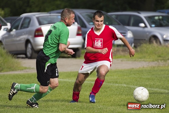 Zdjęcie w galerii na portalu naszraciborz.pl: Skuteczna gra wicelidera A klasy wiadomości z regionu