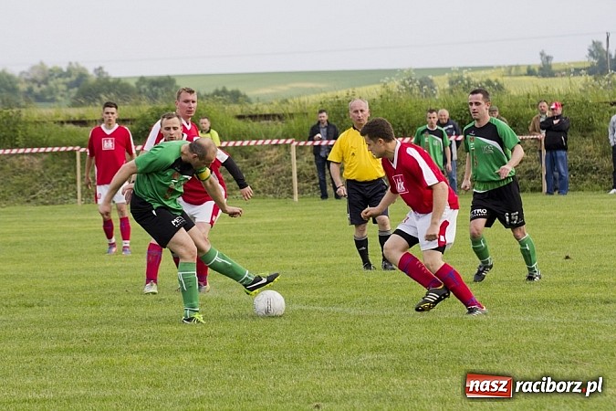 Zdjęcie w galerii na portalu naszraciborz.pl: Skuteczna gra wicelidera A klasy wiadomości z regionu