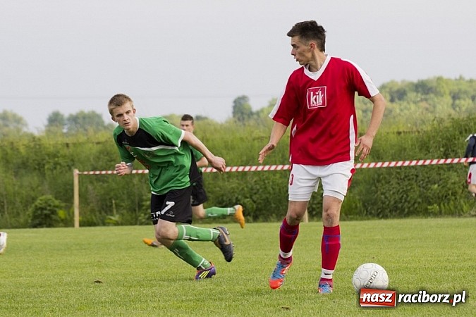 Zdjęcie w galerii na portalu naszraciborz.pl: Skuteczna gra wicelidera A klasy wiadomości z regionu
