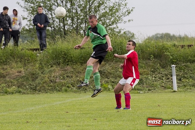 Zdjęcie w galerii na portalu naszraciborz.pl: Skuteczna gra wicelidera A klasy wiadomości z regionu
