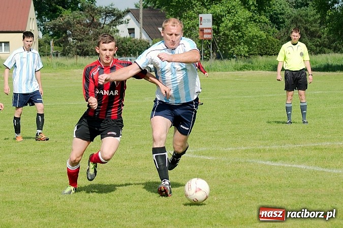 Zdjęcie w galerii na portalu naszraciborz.pl: Bieńkowice gromią. Samborowice coraz bliżej spadku wiadomości z regionu