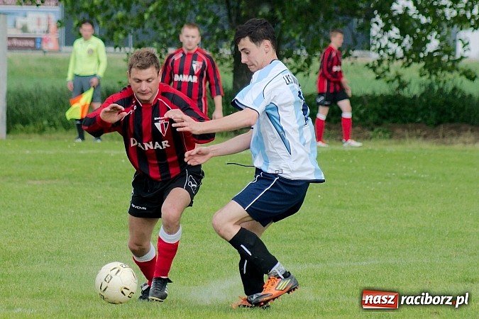 Zdjęcie w galerii na portalu naszraciborz.pl: Bieńkowice gromią. Samborowice coraz bliżej spadku wiadomości z regionu