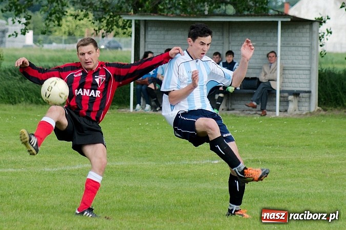 Zdjęcie w galerii na portalu naszraciborz.pl: Bieńkowice gromią. Samborowice coraz bliżej spadku wiadomości z regionu