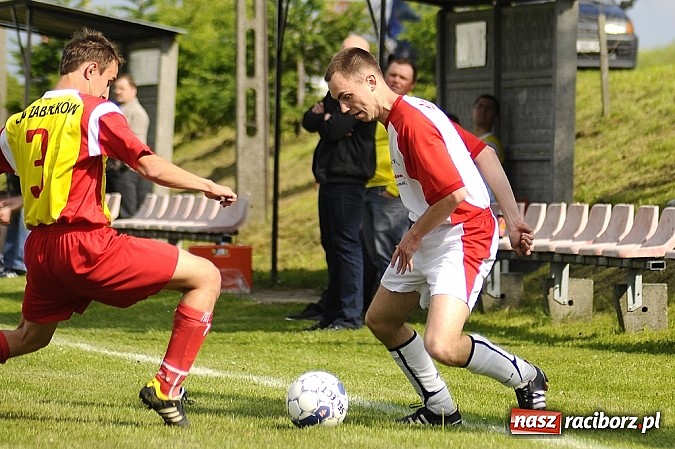 Zdjęcie w galerii na portalu naszraciborz.pl: Ostre strzelanie w Bolesławiu wiadomości z regionu
